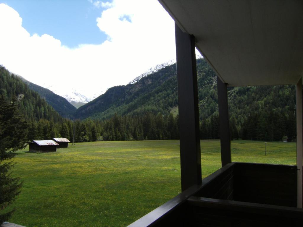 Albergo Thurwieser Santa Caterina Valfurva Rum bild