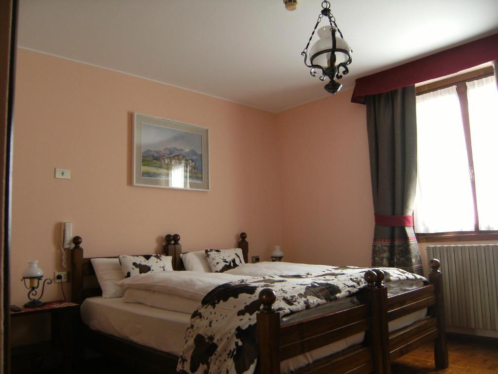 Albergo Thurwieser Santa Caterina Valfurva Rum bild