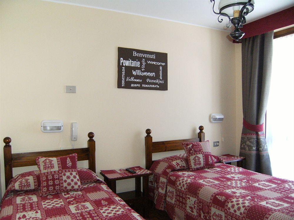 Albergo Thurwieser Santa Caterina Valfurva Exteriör bild