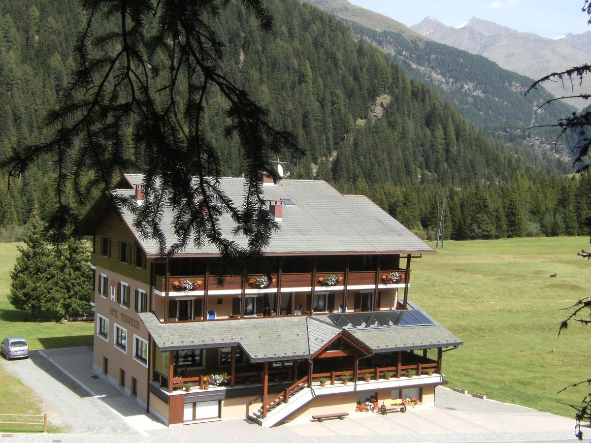 Albergo Thurwieser Santa Caterina Valfurva Exteriör bild